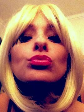 Public Photo of thelmadoll