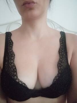 Public Photo of LAURAFELINA87