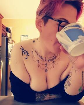 Public Photo of pamelaBBW